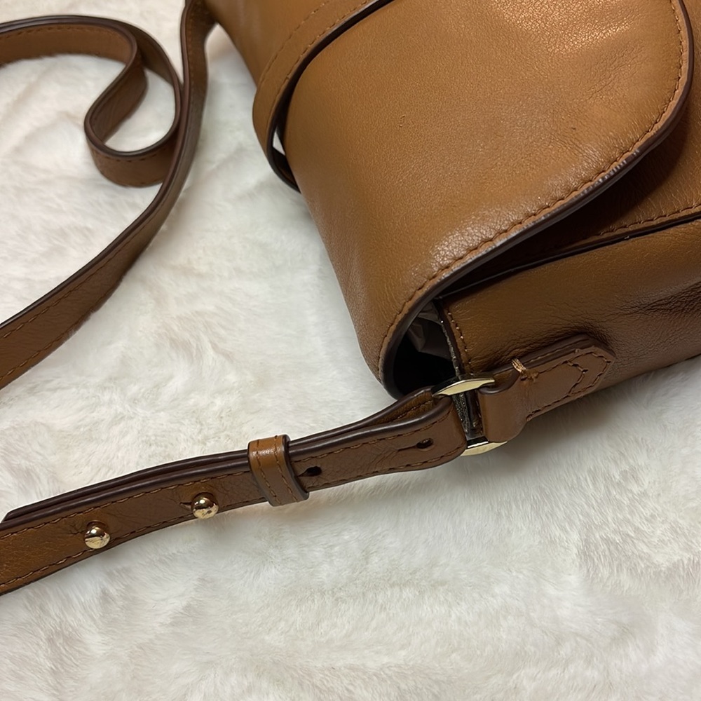 Stella & Dot- Covet- Sloan Saddle Crossbody- leather - Picture 5 of 15